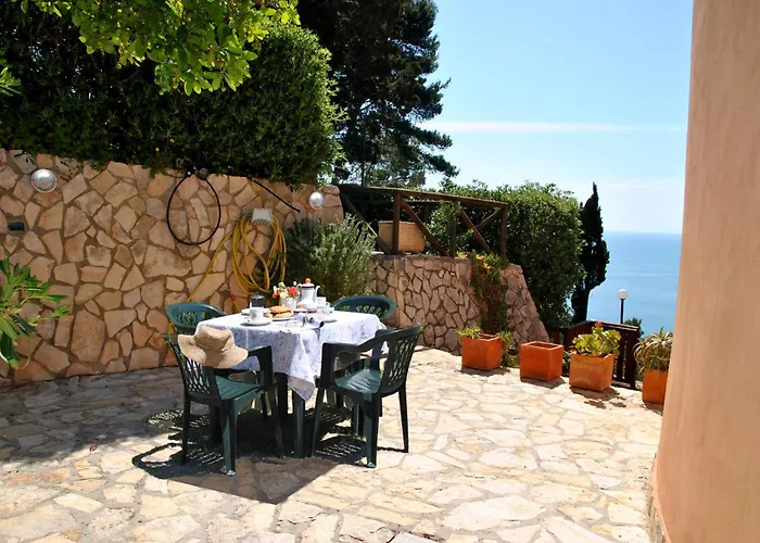 Casa vacanze Casa Simon Tra Mare E Natura *